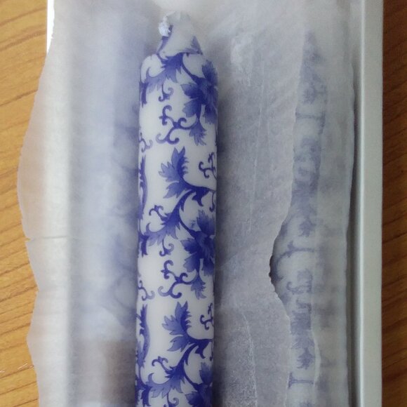 Handmade Blue Lace Leaf Patterned Taper Candles - Picture 9 of 12